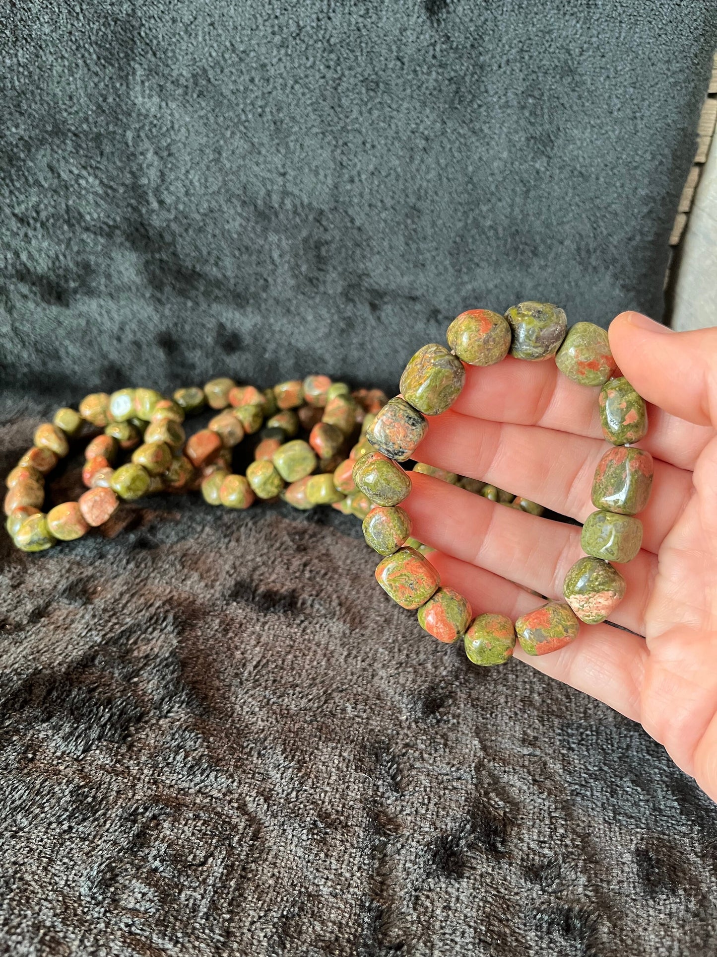 Unakite Jasper Chunky Pebble Bracelet BRC-O209