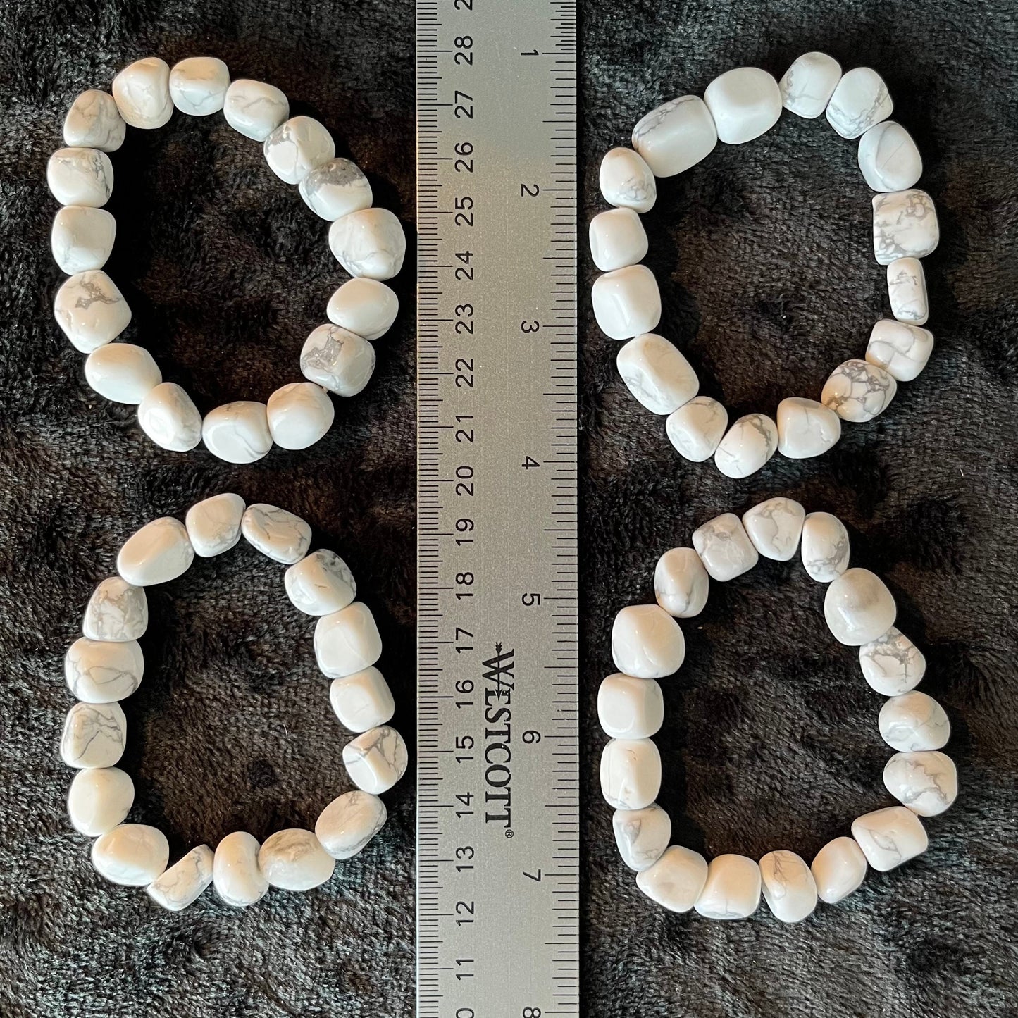 White Howlite Chunky Pebble Bracelet BRC-O210