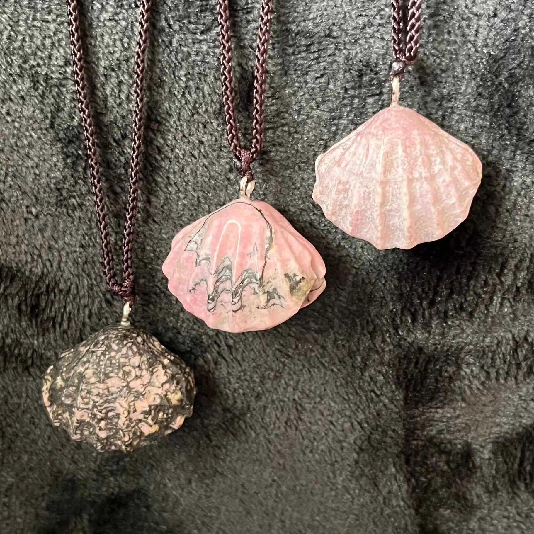Rhodonite Sea Shell Necklace NCK-2718 Shop Wholesale Crystals
