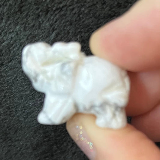 White Howlite Carved Elephant (Approx. 1”) 0047