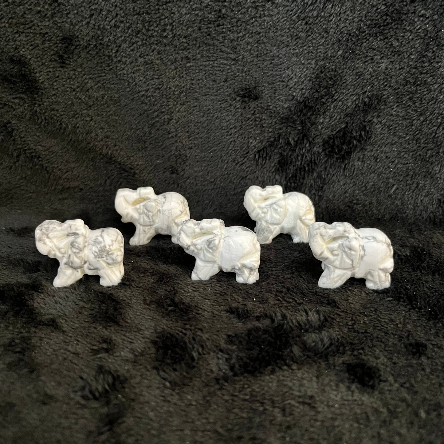 White Howlite Carved Elephant (Approx. 1”) 0047