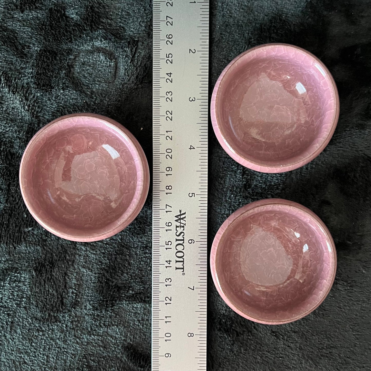 Small Ceramic Bowl, Pink (Approx. 2 5/8" x 1 1/4") 1607