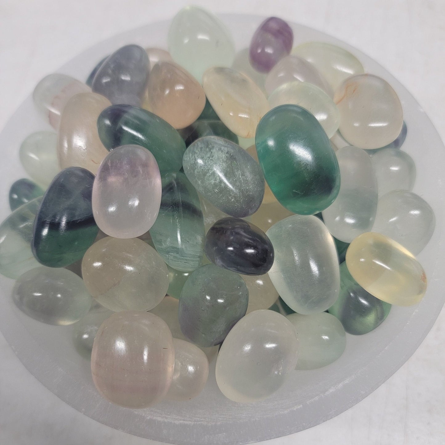 Fluorite Tumbled Stone, Assorted (Approx. 3/4" - 1 1/8") (Green, Blue, Purple, Clear, Rainbow) Crown Chakra 0746