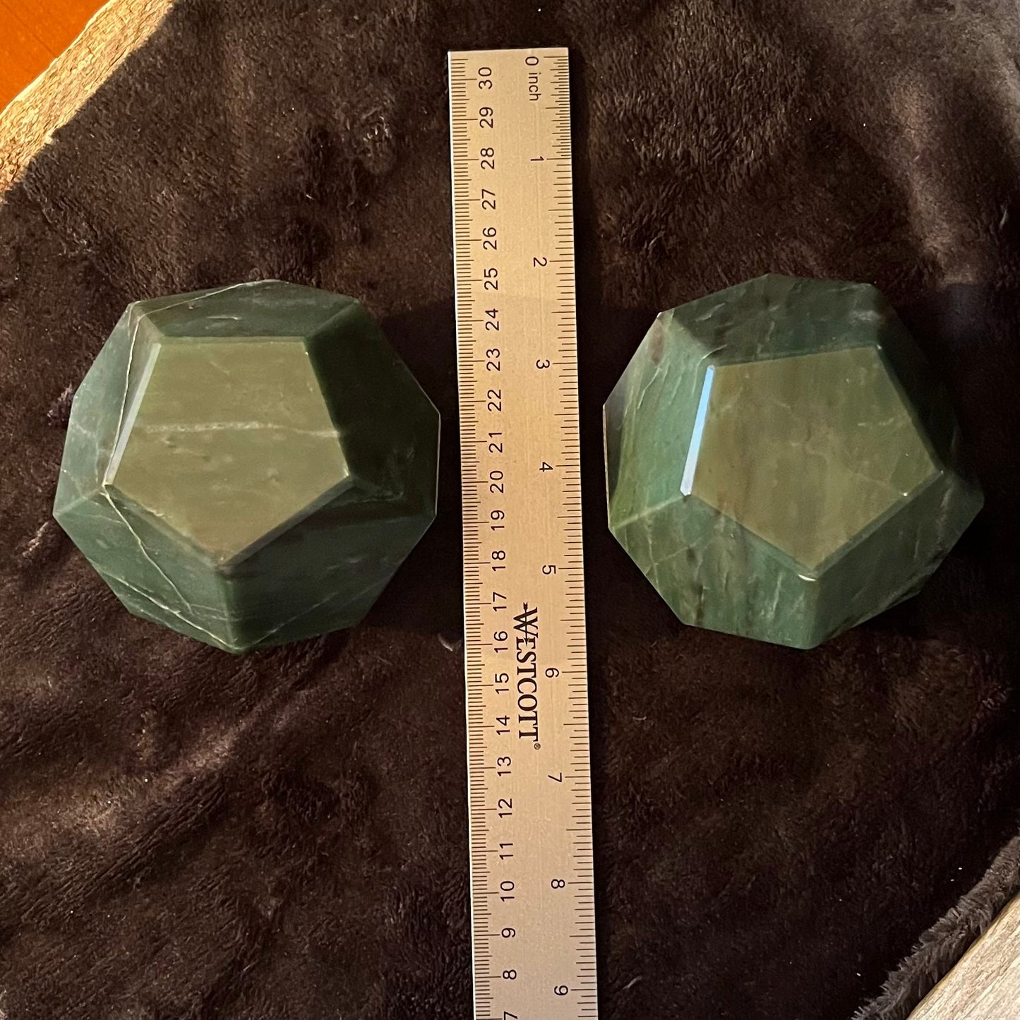 Green Jade Dodecahedron, Very Large (Approx. 85mm) F-0073