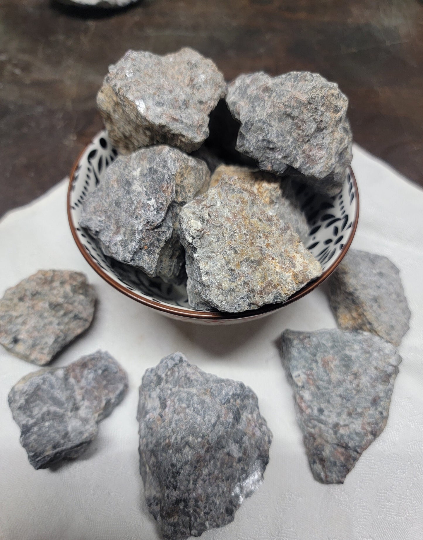 Yooperlite (Fireworks Stone) Raw Stone (Approx. 2" - 3") 1244