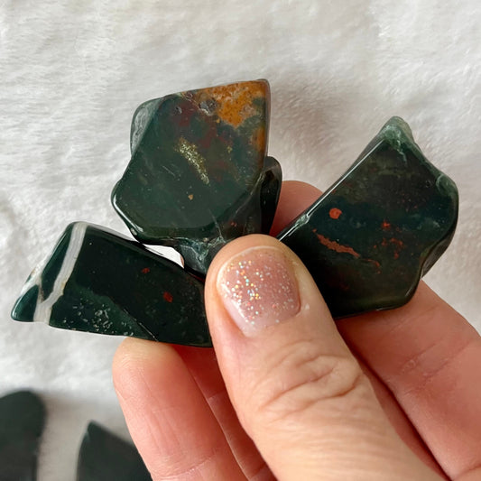 Bloodstone Agate Tumbled Slab (Approx. 11/2” - 1 3/4”)) 1480