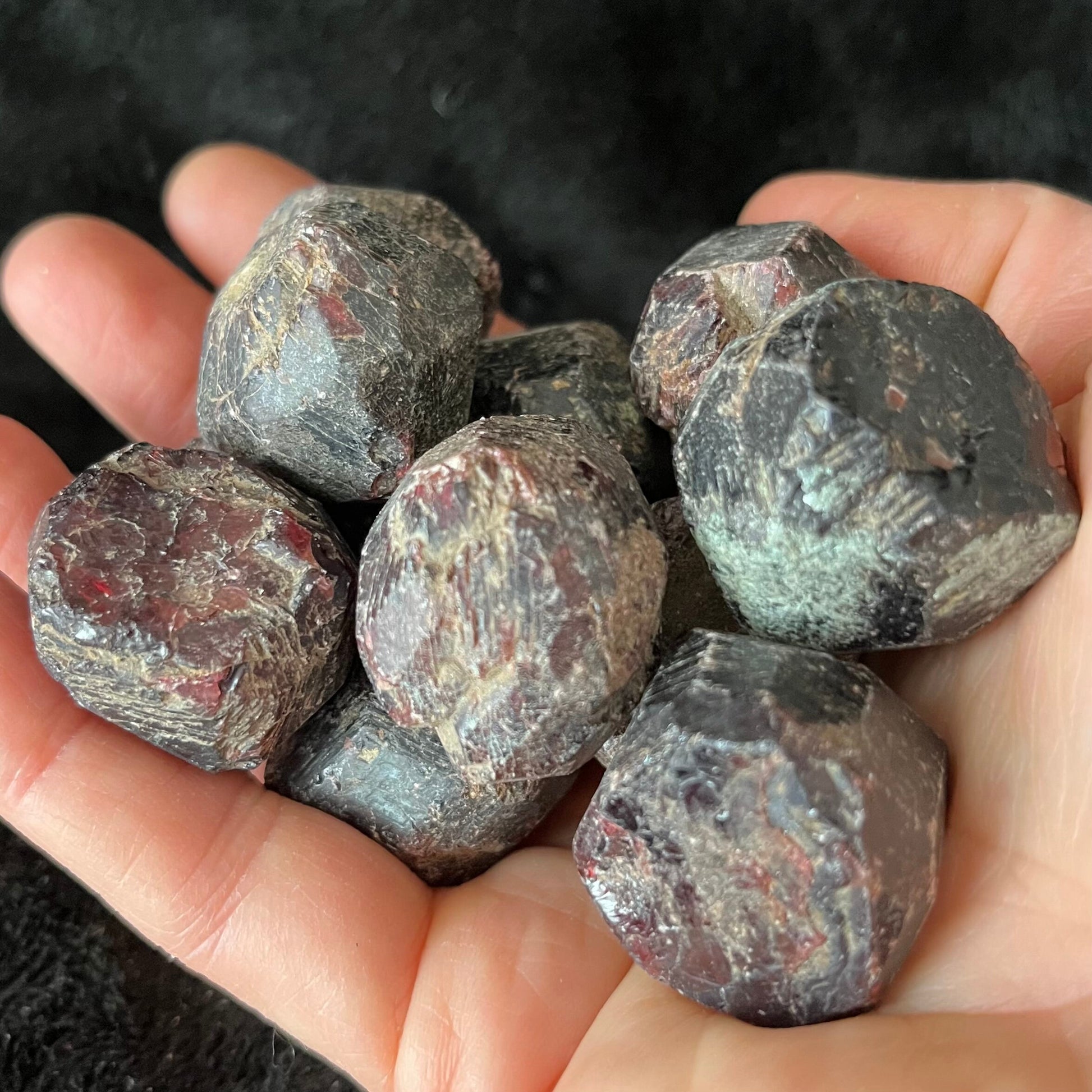 Garnet Stones Crystals, Raw Garnet Crystal