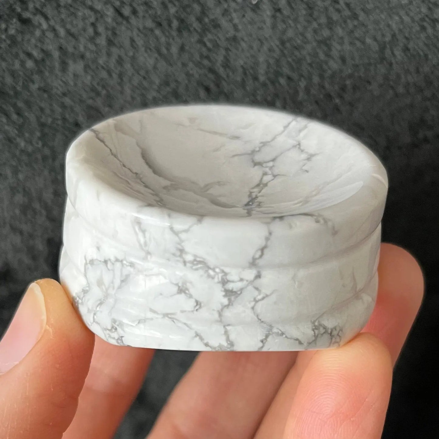 White Howlite Sphere Stand (Approx 50mm) 1552 Shop Wholesale Crystals