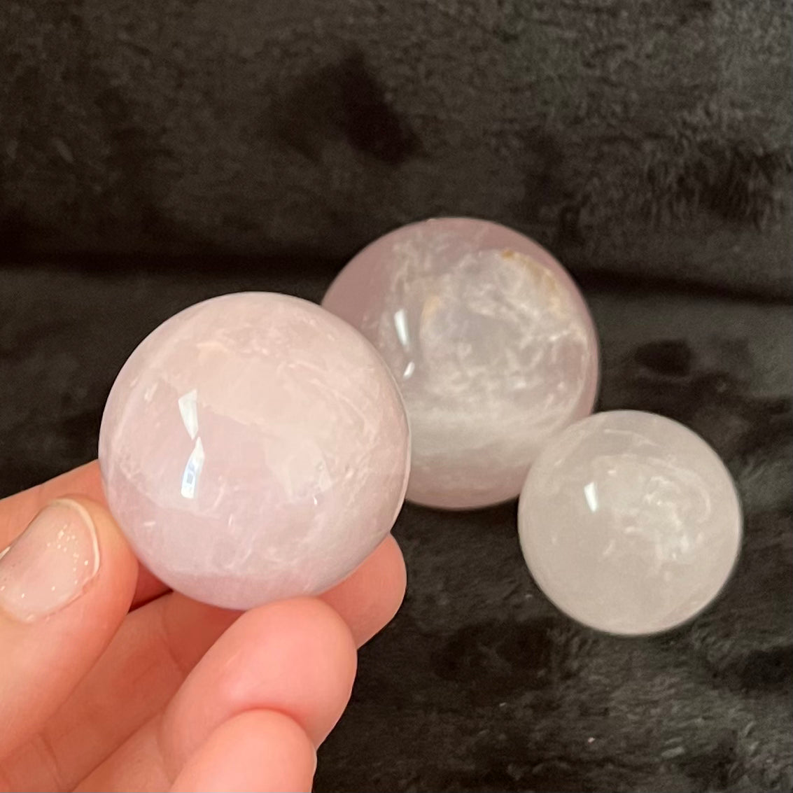 Rose Quartz Spheres, 1 Pound Lot (Approx. 30-45mm) WB-0007